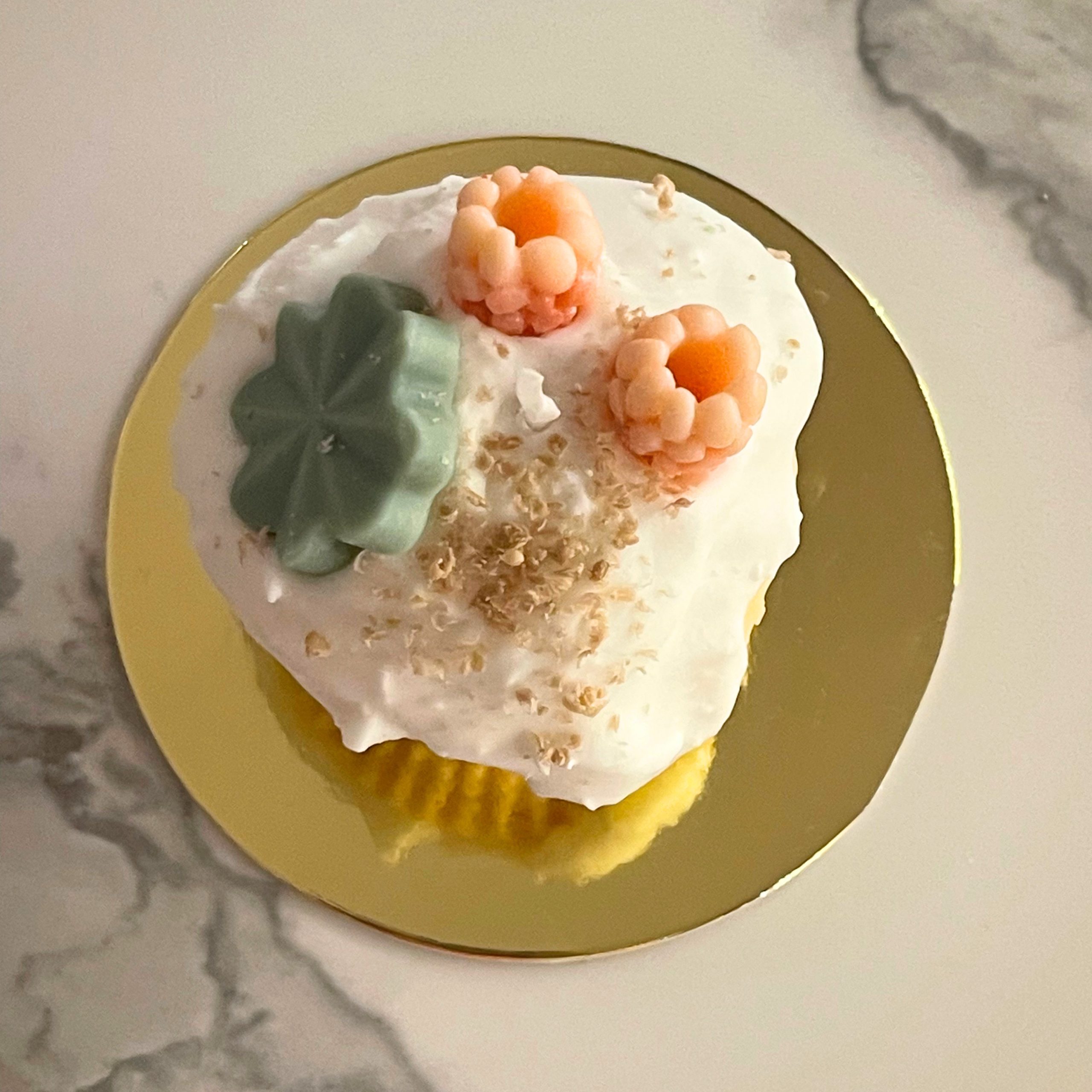 Cupcake de Frambuesa Blanca - Imagen 2